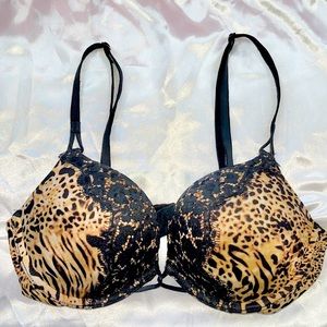Victorias Secret Bombshell plunge bra